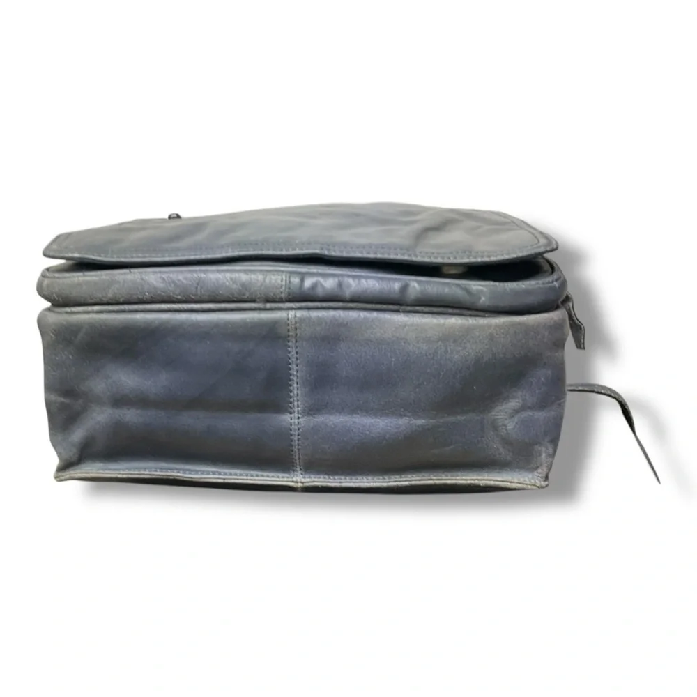 🖤 Vintage Wilsons Leather Messenger Bag‎ 💼 Blue Genuine Leather Crossbody